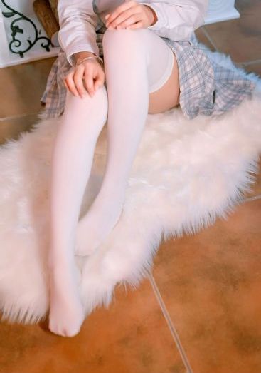 美女100%露胸视频_在线手机观看